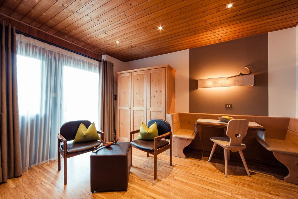 Siegi - Aparthotel & Retreat Parcines Zewnętrze zdjęcie
